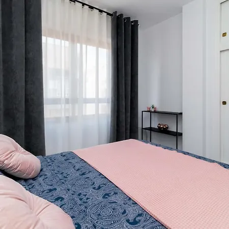 Apartamento San Pascual アパート トレビエハ